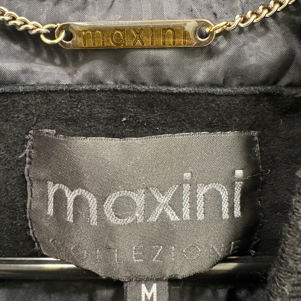 Retro Sweater With Cool Patterns - image 2